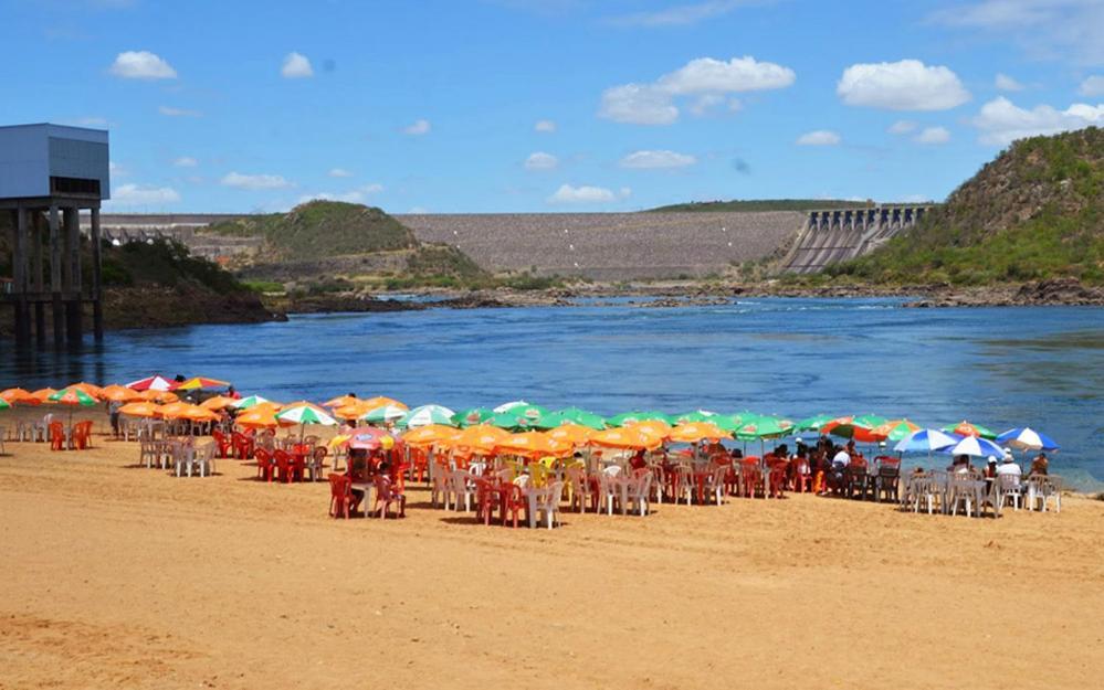 Oceano Azul Hospedagens A 50 M Da Orla-Passarela Do Caranguejo Vila Aracaju Exterior foto