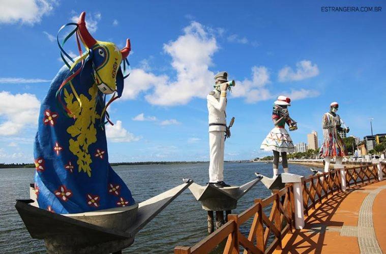Oceano Azul Hospedagens A 50 M Da Orla-Passarela Do Caranguejo Vila Aracaju Exterior foto